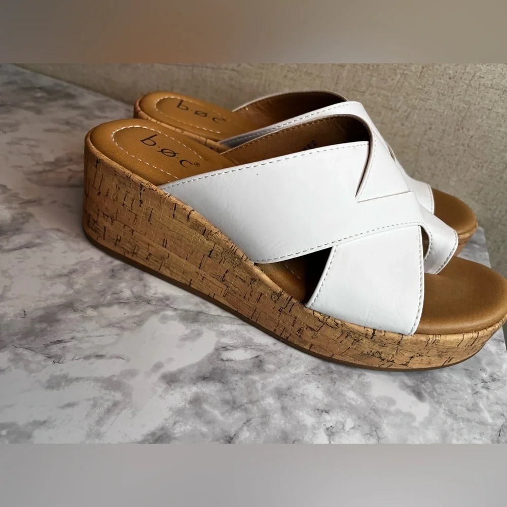b.o.c. White Cork Wedge Sandals 8M